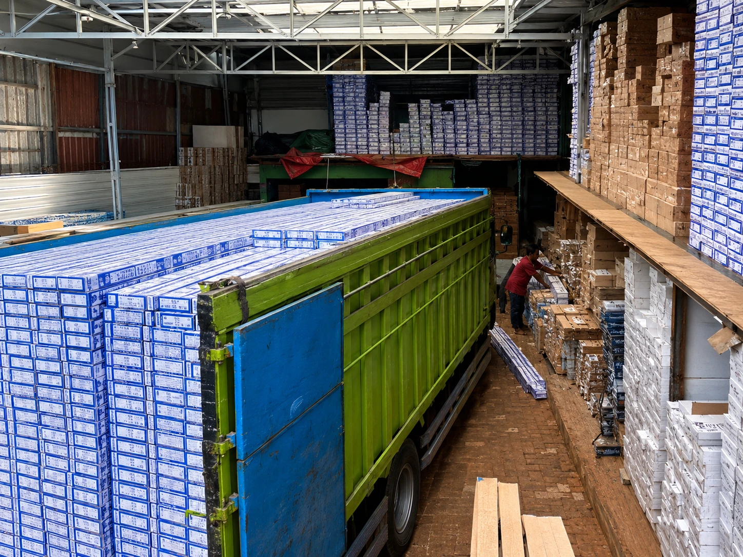 Informasi material bangunan baja ringan dan plafon PVC